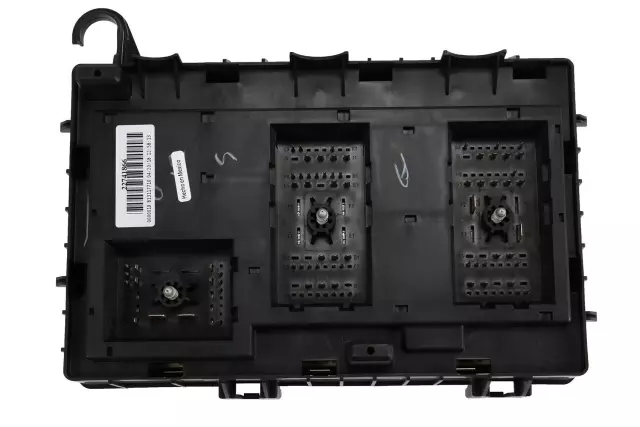 22741866 - : Accessory Wiring Junction Block for Chevrolet: Express 1500, Express 2500, Express 3500 | GMC: Savana 1500, Savana 2500, Savana 3500 Image