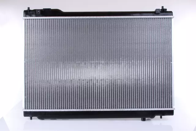 68118 - : Radiator w/Integrated Transmission Oil Cooler for NISSENS Image