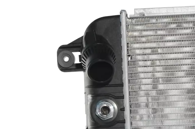 15914079 - : Radiator for GM Image