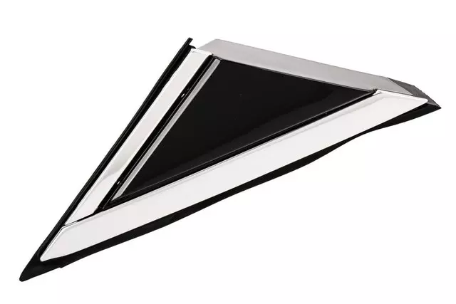 Passenger Side Front Fender Access Cover Molding - GM (22774040)