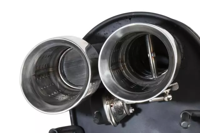 Muffler & Pipe - GM (15879289)