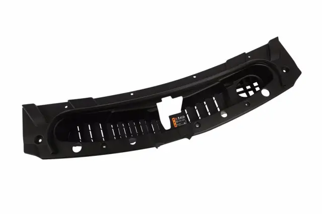 84775412 - Engine: Air Inlet Grille for GM Image