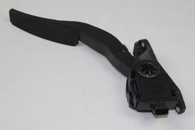 Pedal - Mopar (4581662AB)