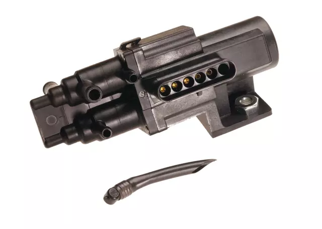 14029228 - Air and Fuel Delivery: Fuel Tank Selector Valve for ACDelco Image