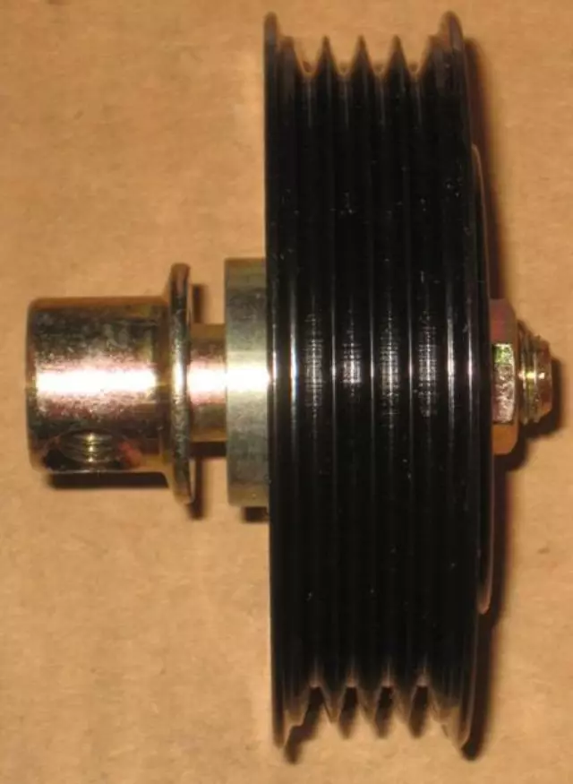 8844004040 - HVAC: Idler Pulley for Toyota: 4Runner, Tacoma, Tundra Image