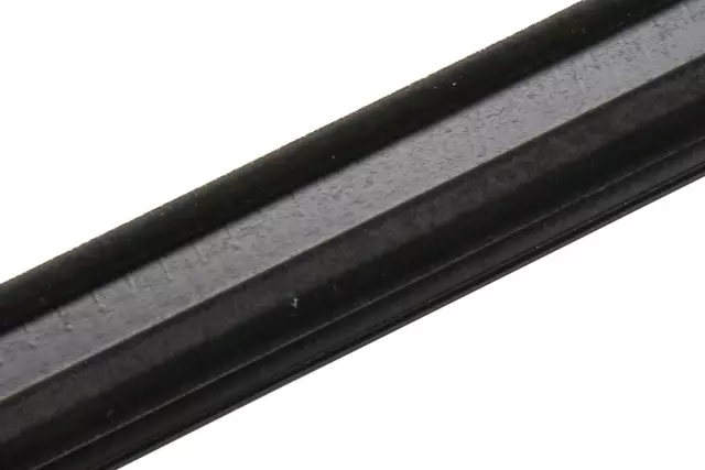Driver Side Quarter Window Outer Belt Sealing Strip - GM (13402214)