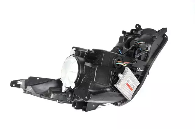 19351929 - : Driver Side Headlamp Assembly for GM Image