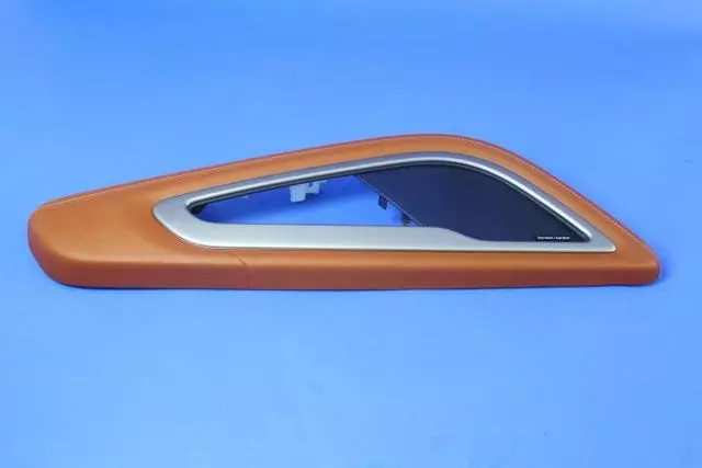 5QZ19HL1AA - Body: Door Armrest for SRT: Viper Image