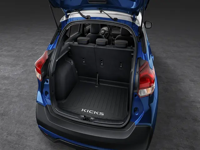 3N3C35RB0A - Cargo Management: All-Season Cargo Area Protector for Nissan: Kicks, Kicks Play Image