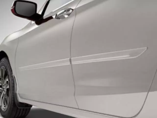 8P05T2A181 - Body: Body Side Molding for Honda: Accord Image