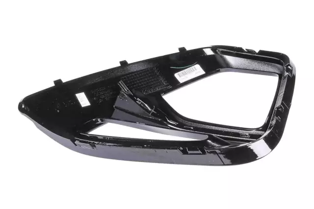 84538966 - : Exterior Bright Chrome Driver Side Headlight Bezel for Chevrolet: Blazer Image