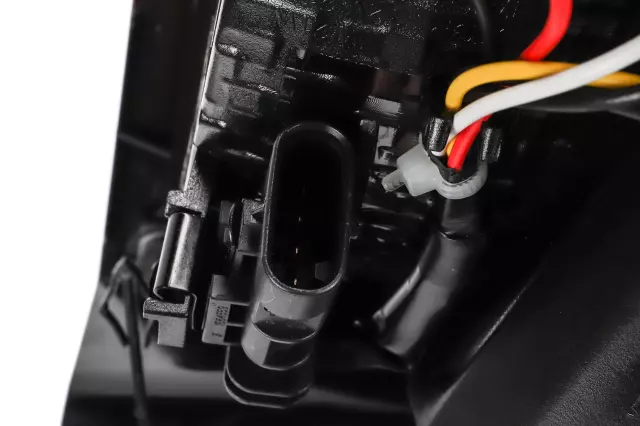 39124812 - : Tail Lamp Assembly for Chevrolet: Cruze Image