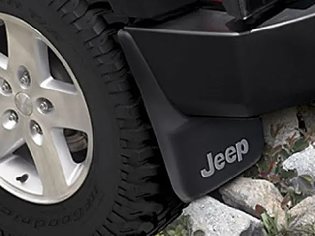 82210232 - : Splash Guards for Mopar Image