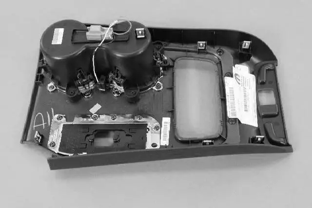 Bezel - Mopar (1VP191X9AC)