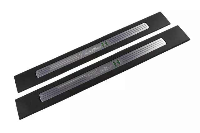 25962382 - : Ebony Front Passenger Side Door Sill Trim Plate for GM Image