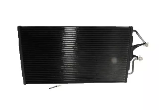 52411110 - HVAC: Condenser for GM Image