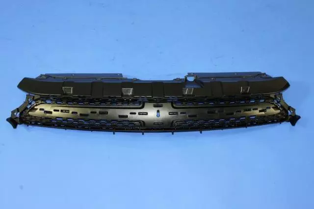 Radiateur Calandre - Mopar (68081408AE)