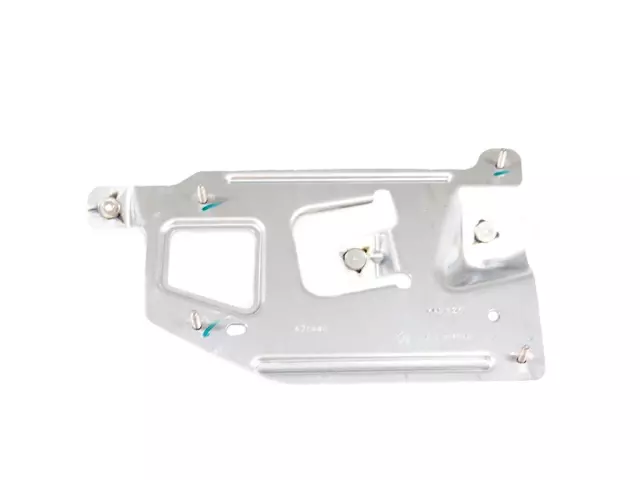 68473615AB - Electrical: Amplifier Bracket for Jeep: Grand Cherokee, Grand Cherokee L Image