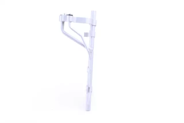 940006 - : A/C Condenser and Receiver Drier Assembly - Replaces KIA 976062L700FFF, 976062H010, 976062H010 for NISSENS Image