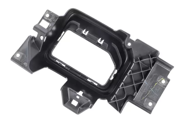 Front Driver Side Fog Lamp Bezel - GM (84683442)