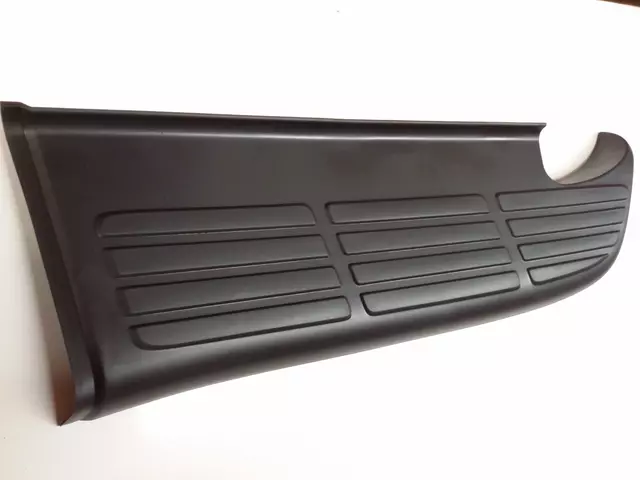 521630C010 - Body: Center Plate Outer Plate for Toyota: Tundra Image