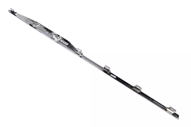 2018-2022 GMC Terrain - Exterior Bright Chrome Front Passenger Side Door Molding Insert - GM (84207887)