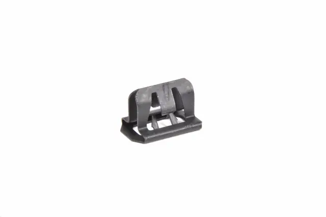 15078238 - Body: Grille Clip for GM Image