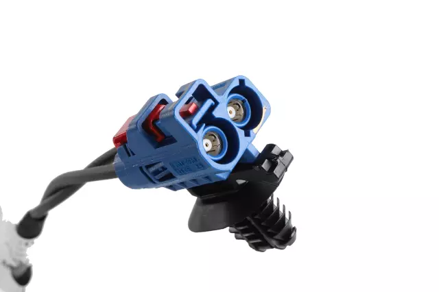 85071247 - Entertainment and Telematics: Rearview Driver Information Camera Rear Closure Coaxial Cable for Cadillac: Escalade, Escalade ESV | Chevrolet: Suburban, Tahoe | GMC: Yukon, Yukon XL Image