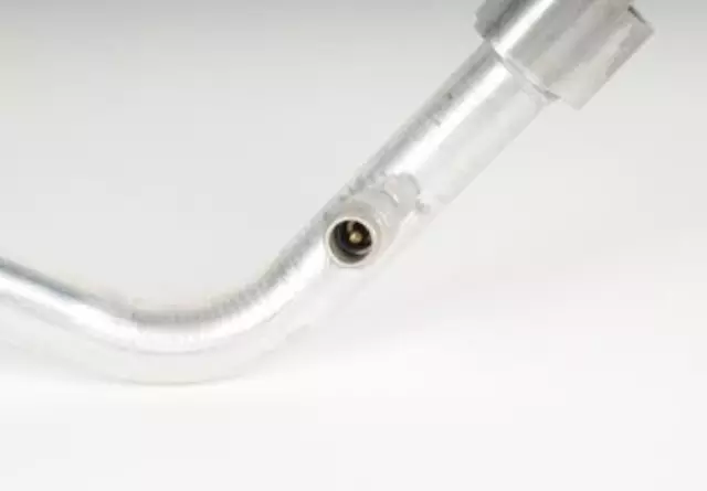 22706800 - : Air Conditioning Compressor and Condenser Hose Assembly for Saturn: Ion Image