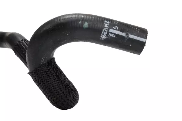 84036271 - : Lower Hose for Chevrolet: Silverado 2500 HD, Silverado 3500 HD | GMC: Sierra 2500 HD, Sierra 3500 HD Image