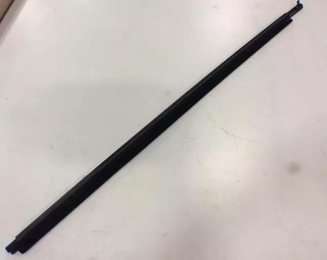 757200R011 - Body: Belt Molding for Toyota: RAV4 Image