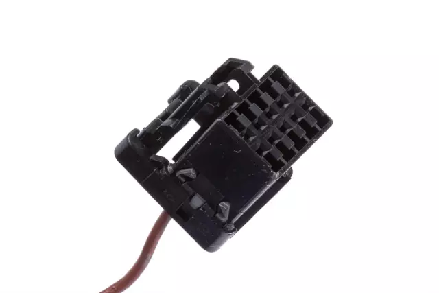 Passenger Side Mirror - GM (15904035)