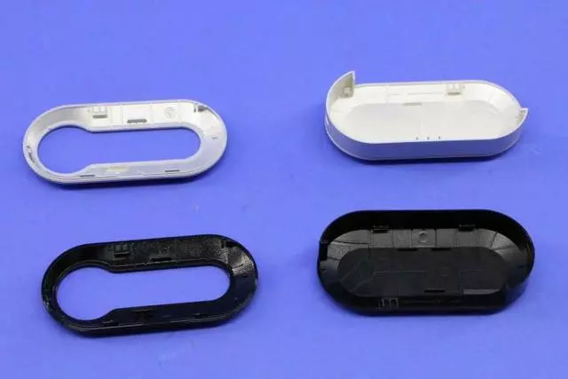 Cover Kit - Mopar (68227362AA)