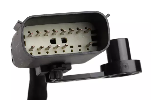 Rear Object Alarm Sensor Wiring Harness - GM (84888419)