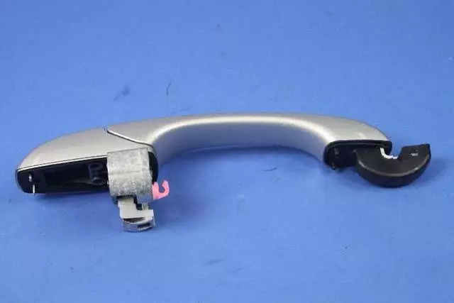 Exterior Door Handle, Left - Mopar (1KR97WS2AB)
