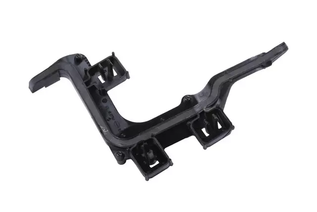 Driver Side Quarter Upper Panel Baffle - GM (13487404)