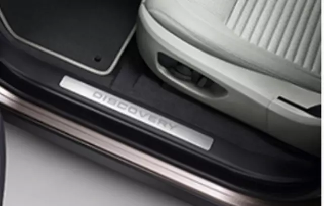 VPLCS0289PVJ - : 2016-2020 Land Rover Discovery Sport - Sill Treadplates Bright Finish Ebony for Land Rover: Discovery Sport Image