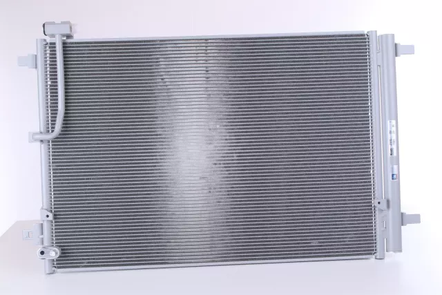 940329 - : A/C Condenser and Receiver Drier Assembly - Replaces AUDI 4H0260403J, 4H0260401C, 4H0260403C for NISSENS Image