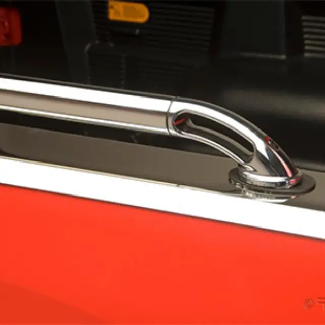 19353772 - Exterior: Bed Locker Side Rails for Chevrolet: Silverado 1500 | GMC: Sierra 1500 Image