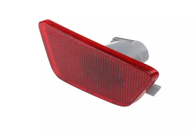 Rear Driver Side Fascia Auxiliary Signal Lamp - GM (39060084)