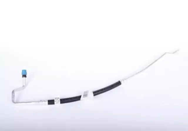 12472230 - Cooling System: Outlet Hose for Chevrolet: Blazer, K1500 Pickup, K2500 Pickup, Suburban K1500, Suburban K2500 | GMC: K1500 Pickup, K2500 Pickup, Suburban K1500, Suburban K2500, Yukon Image