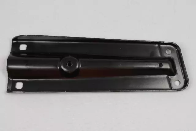 Crossmember Bracket - Mopar (4578779AC)