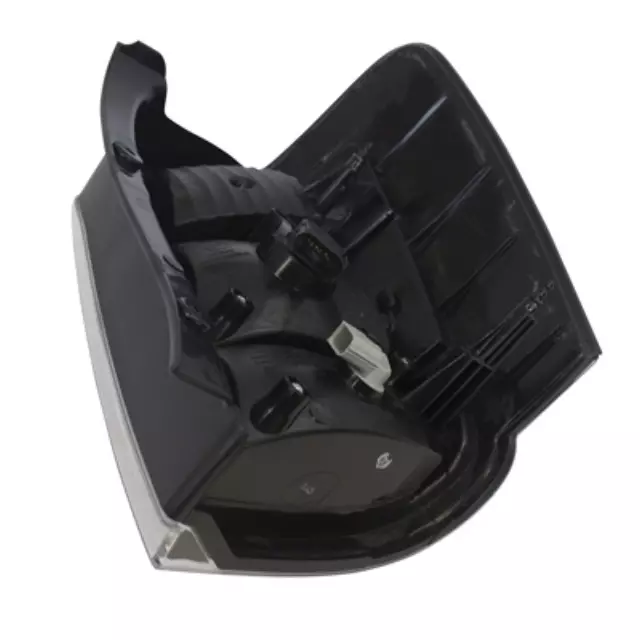 Tail Lamp Assembly - Ford (8E6Z-13405-A)