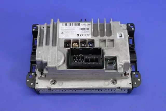 68242383AJ - Entertainment &amp; Telematics: Radio Control Unit for Dodge: Viper | Ram: 2500, 3500 | SRT: Viper Image