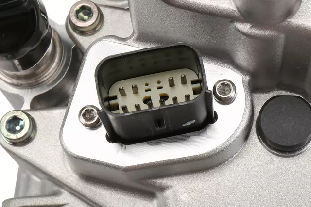 24266687 - : 2012-2016 GM Alternator for Buick: LaCrosse, Regal | Chevrolet: Impala, Malibu Image