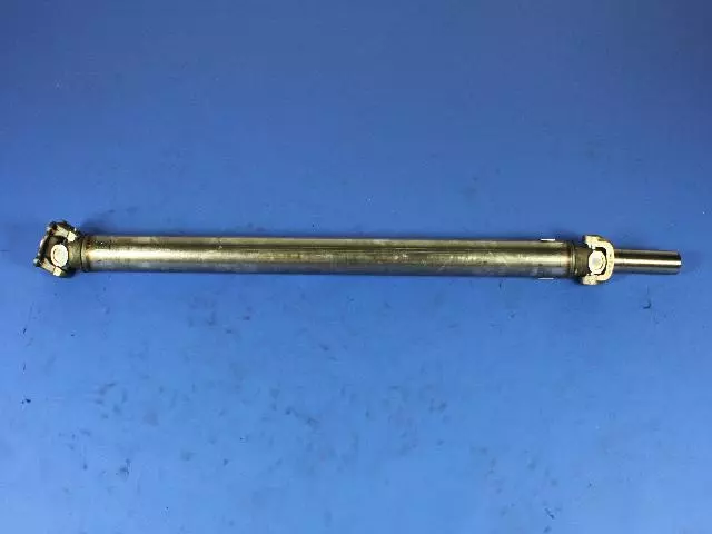 52123151AD - Rear Axle; American Axle 292 MM Dual Rear Wheels; Differential and Drive Line: Drive Shaft for Dodge: Ram 2500, Ram 3500 | Ram: 2500, 3500 Image