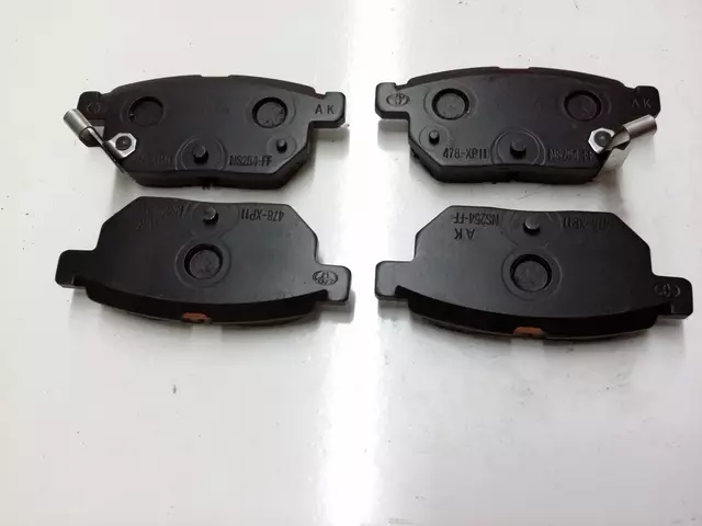 Brake Pads Rear - Toyota (04466-76012)