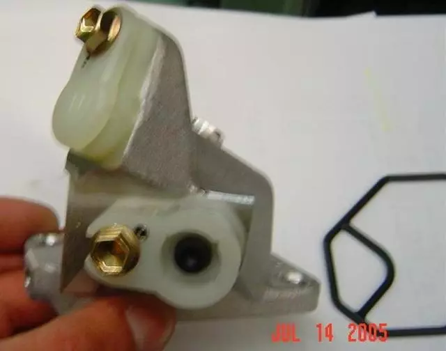 Suction Valve - Toyota (88371-33040)