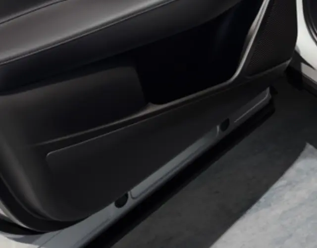 T99E87BA0A - Exterior: 2025 Nissan Murano - Lower Door Scuff Protector for Nissan: Murano Image