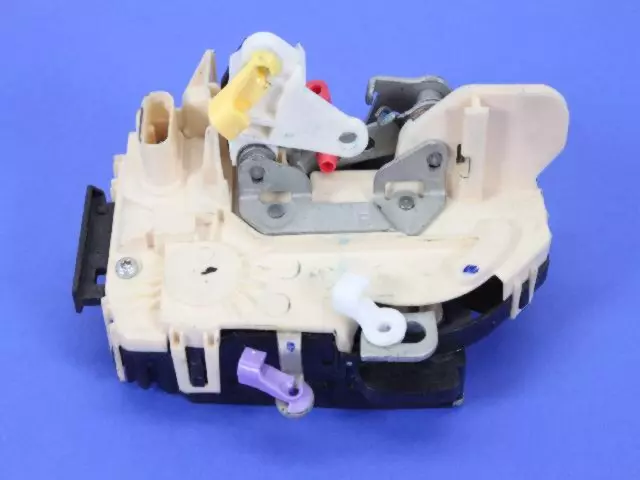 Front Door Latch, Right - Mopar (68071882AC)